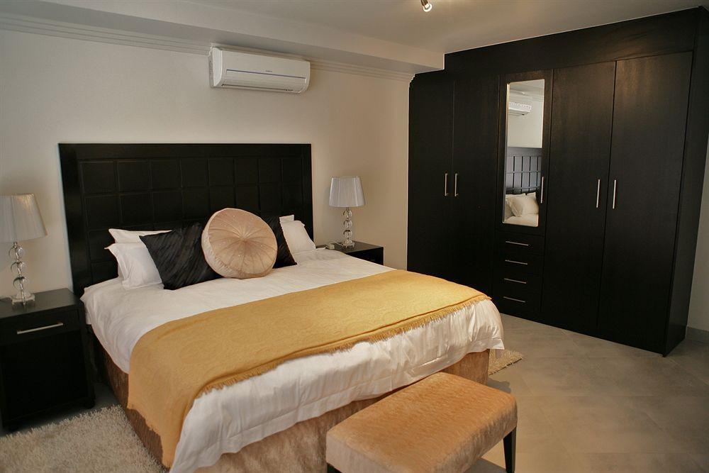 Villa Moyal Johannesburg Exterior photo