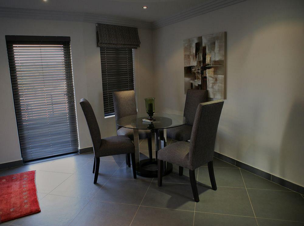 Villa Moyal Johannesburg Exterior photo